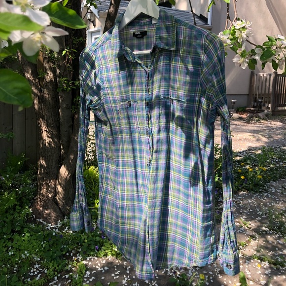 Semi-sheer plaid shirt from Urban Outfitters. Light and airy, cool and pretty! - Picture 3 of 3